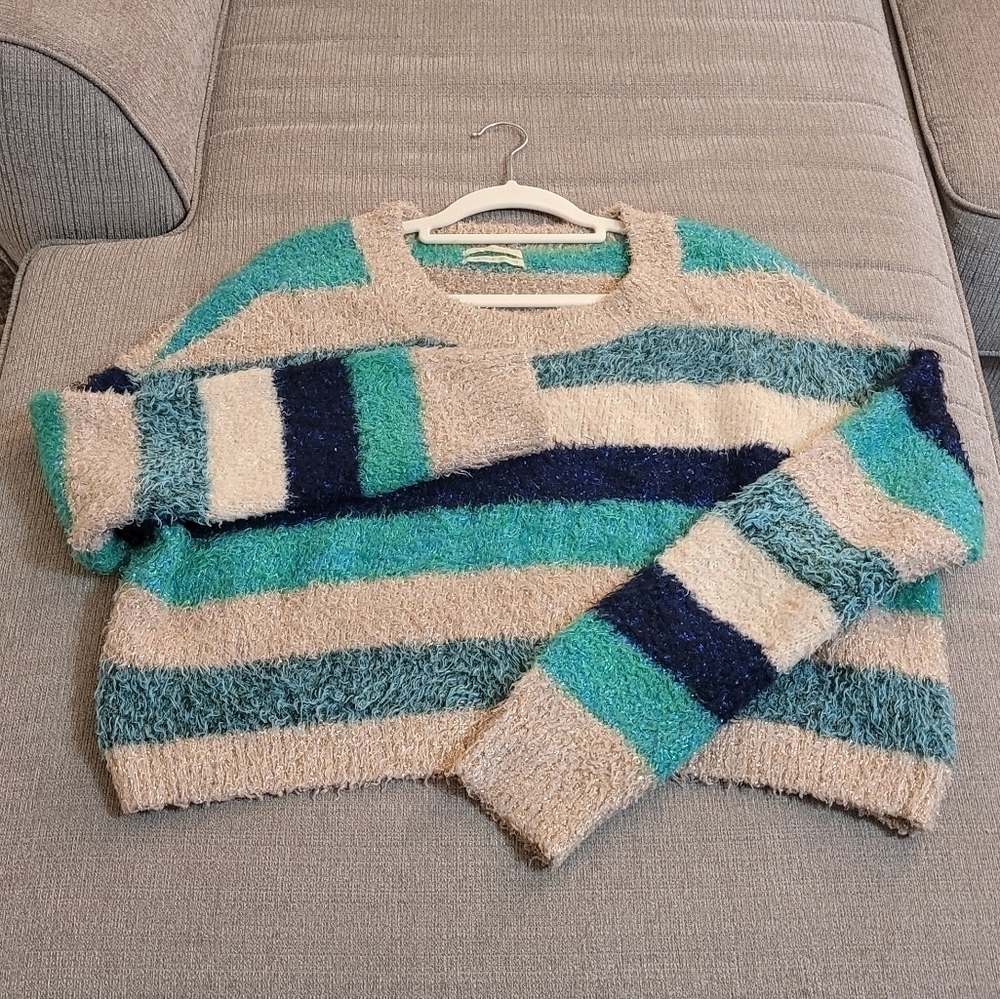 Urban Outfitters Metallic Oversized Colorful Thick Cropped Sweater Size Medium